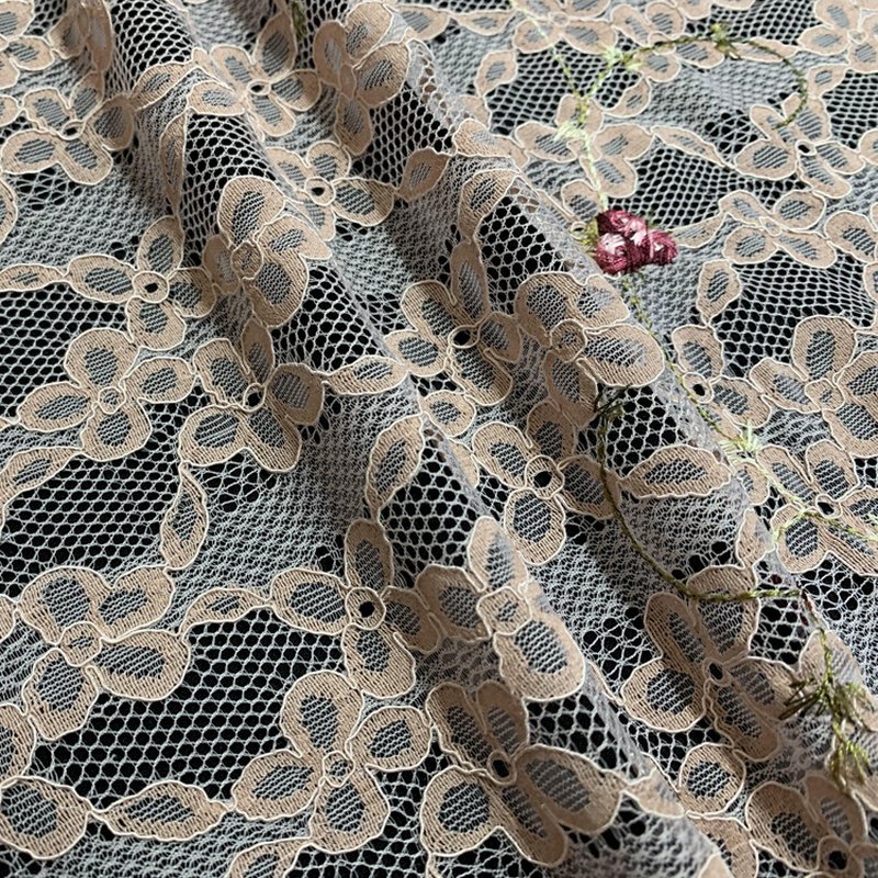 Embroidered Fabric Couching Polyester Lace Fabric for Women's Wear Who 16